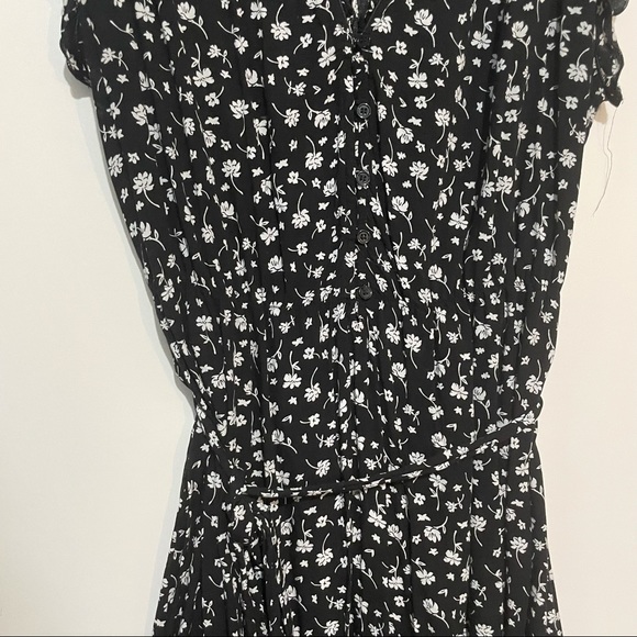 Suzy Shier Floral Black Dress Size 1X Plus - Picture 2 of 7